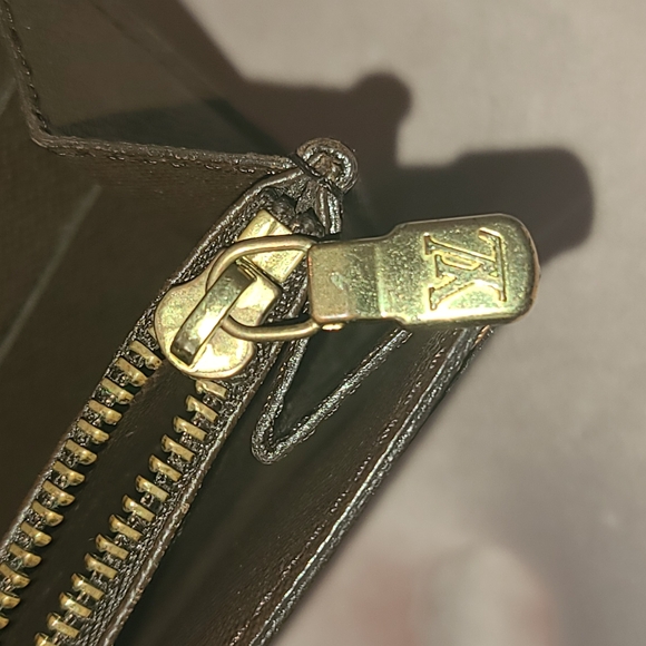 Louis Vuitton Damier Porte Feuille Sarah Long Bifold Wallet - Picture 8 of 14